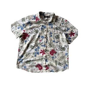 Vtg Tap & Co USA Made L Women’s Floral Print Hawaiian Short Sleeve Button Down